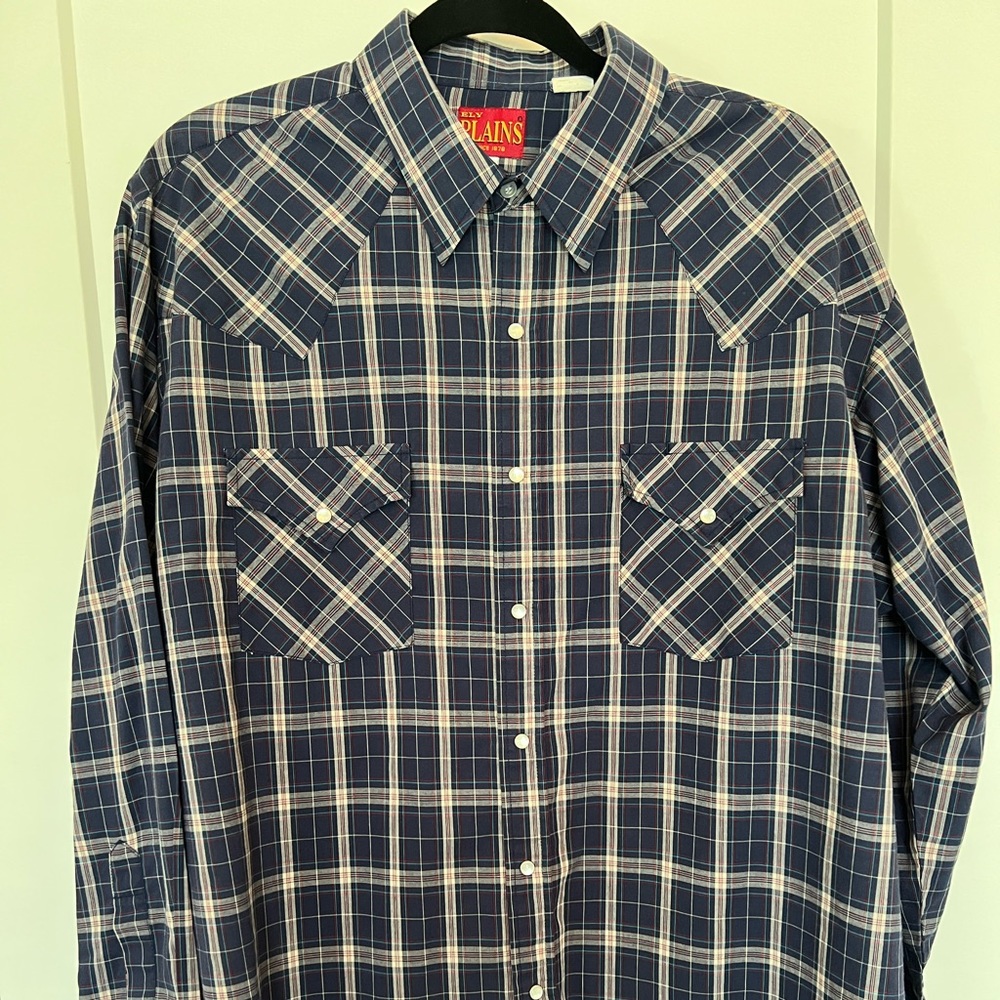Ely Plains Mens size XL. Long sleeved plaid with pearl buttons.